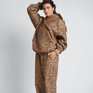 Comfrt Women's Brown Leopard Print Hoodie & Straight Leg Pants SET - NEW IN BAGS